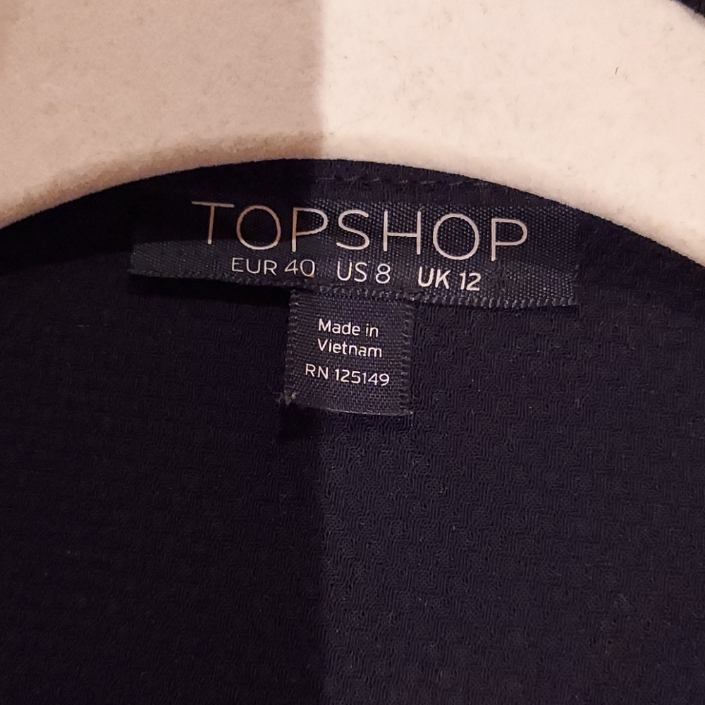Blazer - Picture 2 of 7